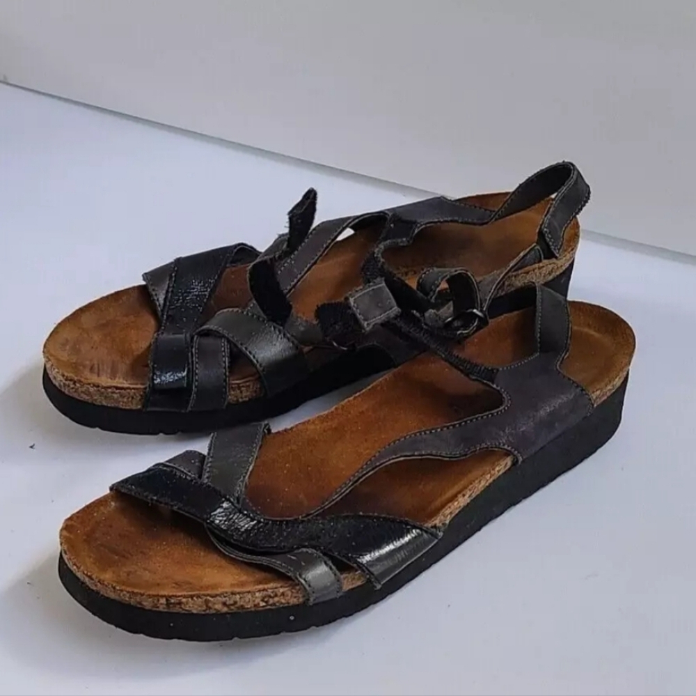 Naot Sophia Black Leather Sandals Size 10
